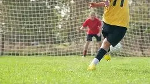 罗体独家：邓弗里斯返程谜云未散，诺顿-库菲或成国米冬季转会窗抢购新宠！