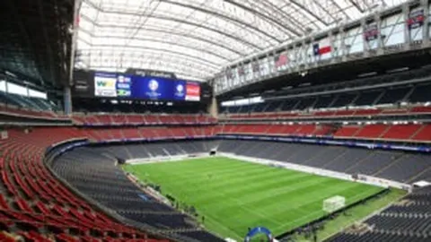 中甲首轮积分榜显现冲超保级竞争格局：5-7-4排名格局初步形成