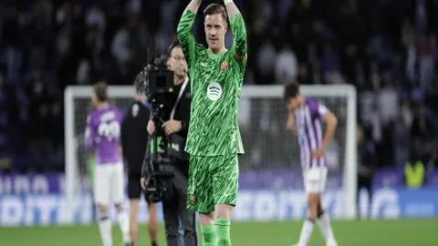 中国女足亚洲杯决赛逆转胜韩国，唐佳丽梅开二度肖裕仪读秒绝杀险胜